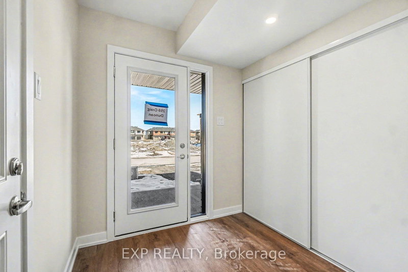 259 Craig Duncan Terr, Ottawa, K2C 3C7 | Image 3