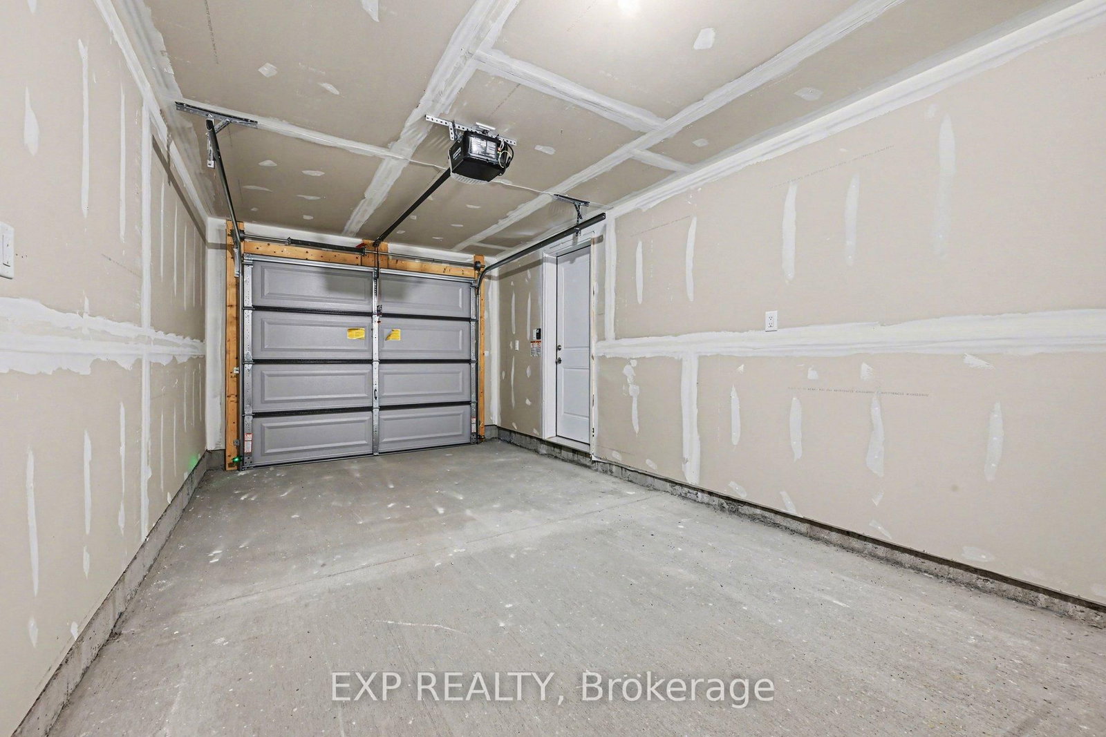 1200 Cope Drive • Ottawa, ON photo 18