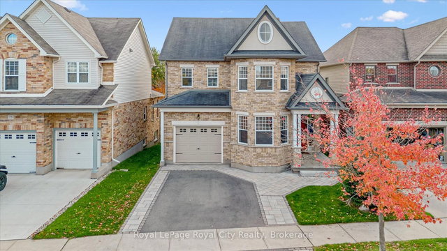 73 Amsterdam Crescent