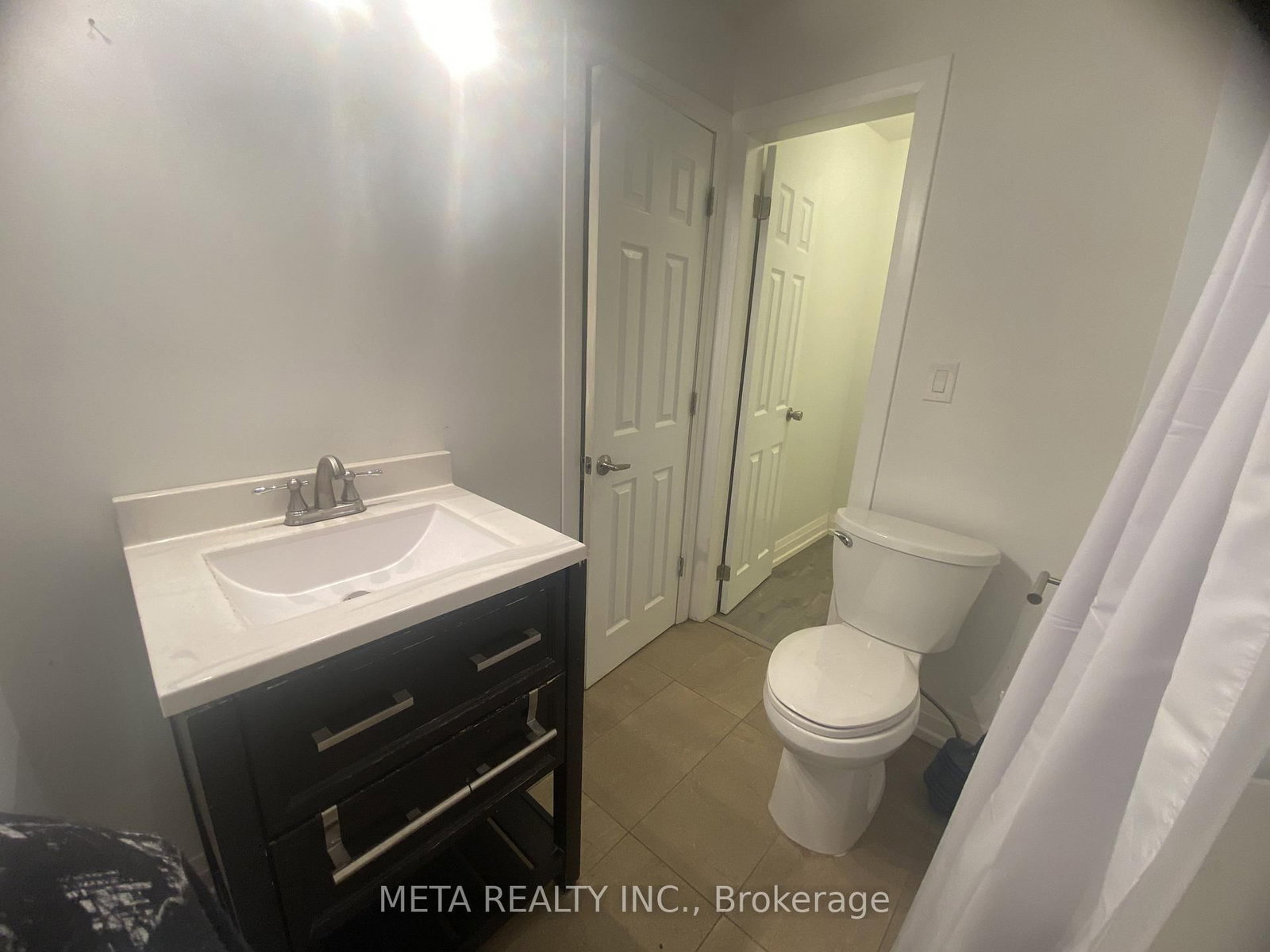 Detached House for sale at 636 Union Street, Peterborough, Ontario, K9H 3V5 - Town Ward 3 - MLS: X12934814