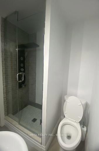 Detached House for sale at 636 Union Street, Peterborough, Ontario, K9H 3V5 - Town Ward 3 - MLS: X12934814