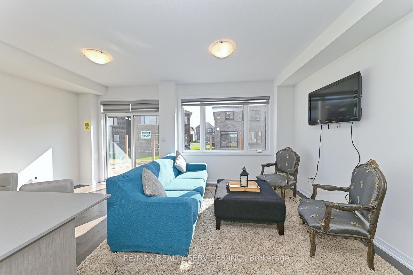 15 Blacklock Street, Unit 19 - Photo 22