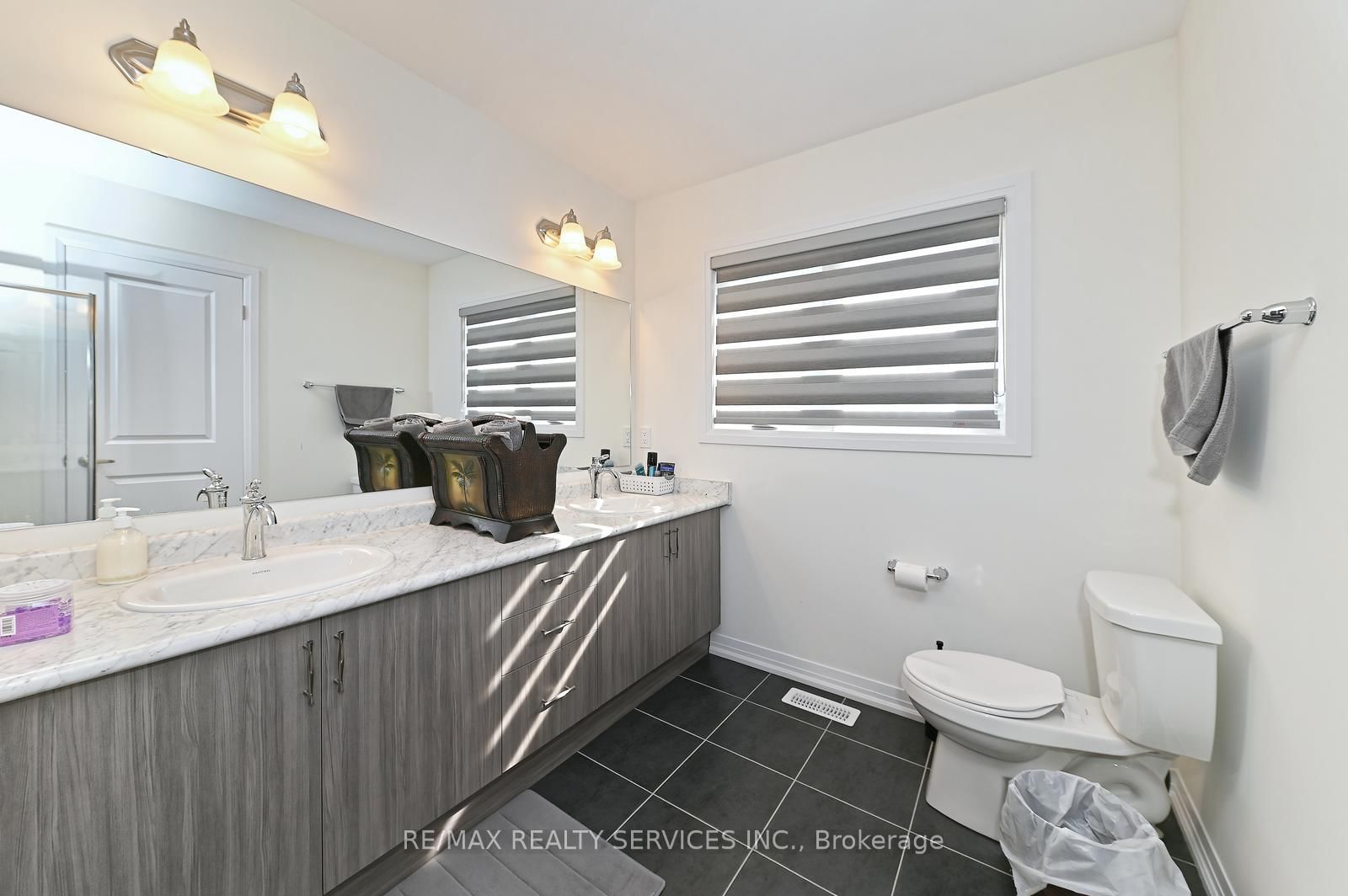 15 Blacklock Street, Unit 19 - Photo 36