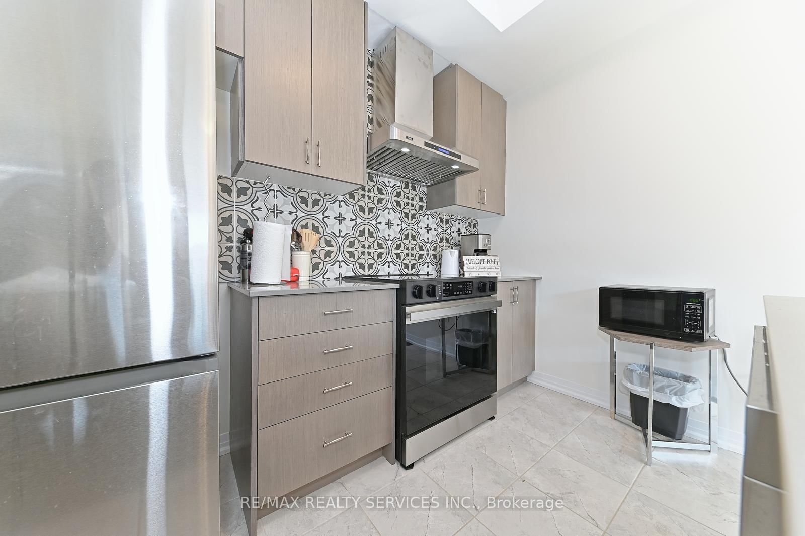 15 Blacklock Street, Unit 19 - Photo 9