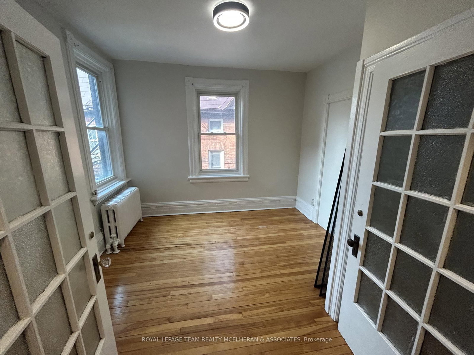 54 Somerset Street W, Unit 4 - Photo 6