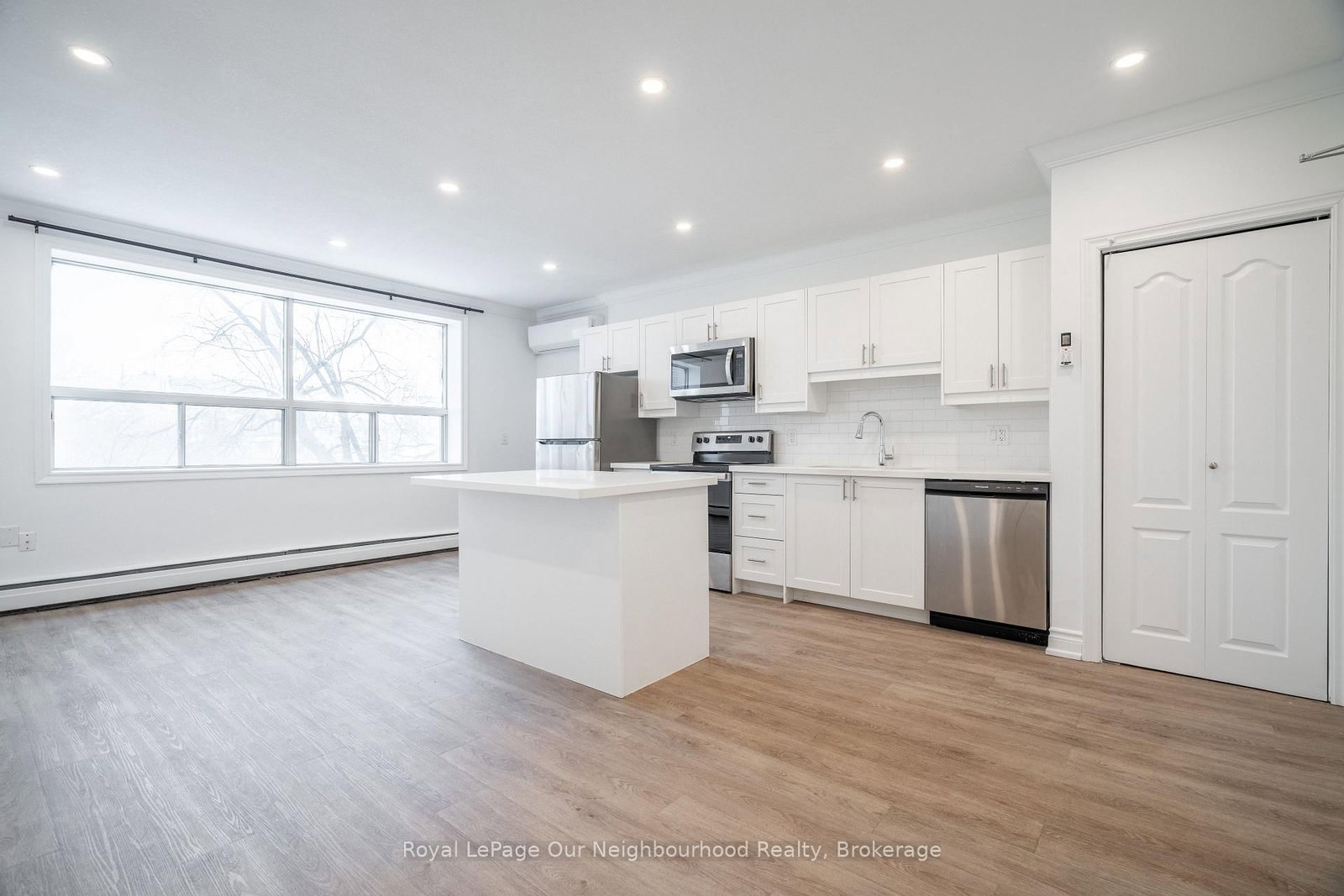 307 - 112 St. Joseph's Drive, Hamilton 4
