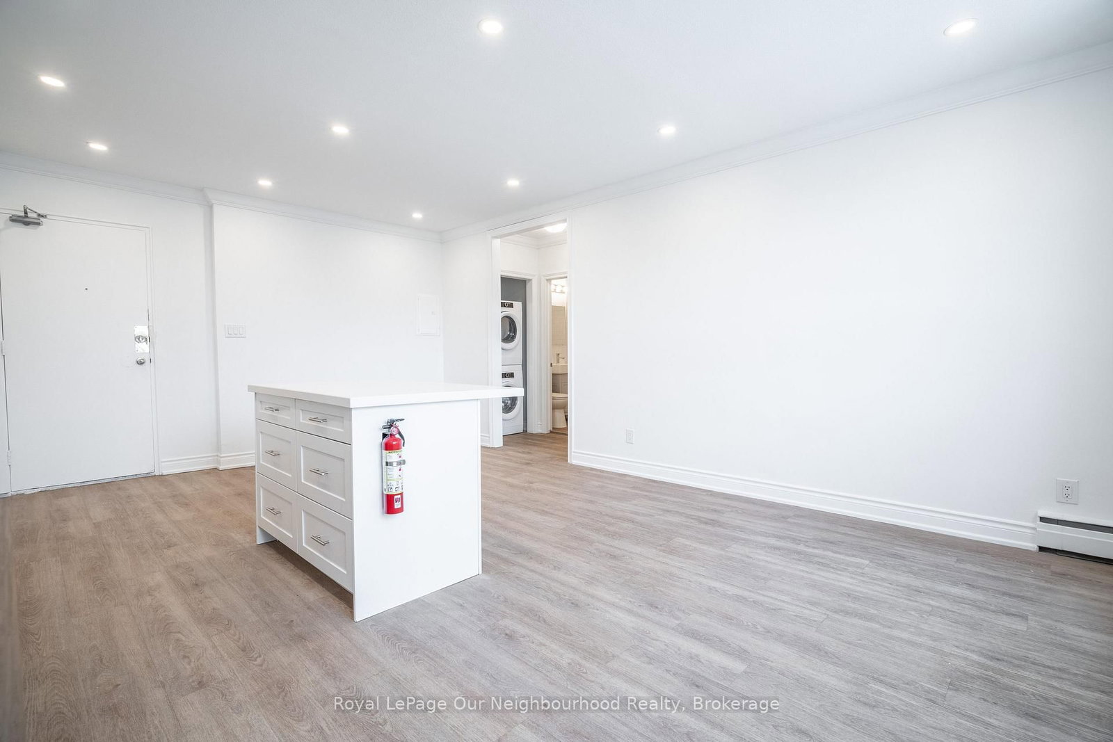 112 St. Joseph's Drive, Unit 307 - Photo 9