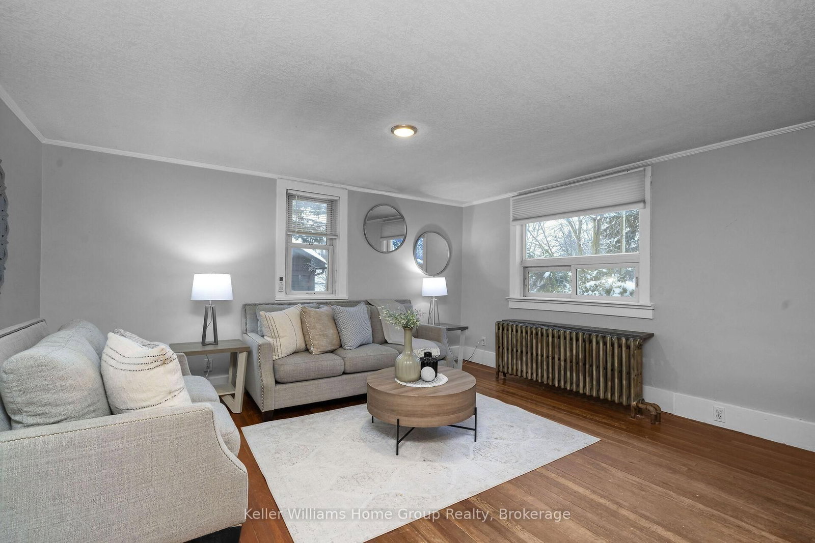 Listing Image 7