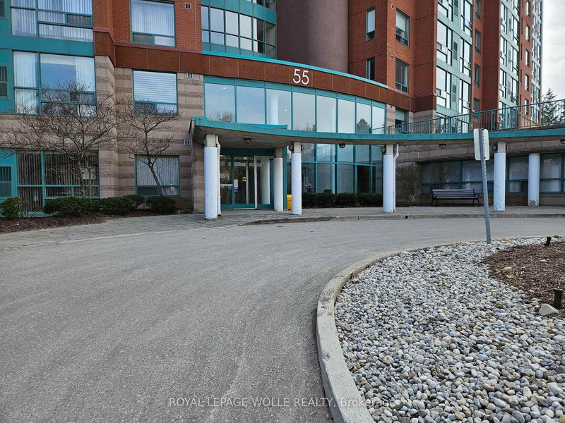 805 - 55 Blue Springs Dr, Waterloo, N2J 4T3 | Image 3