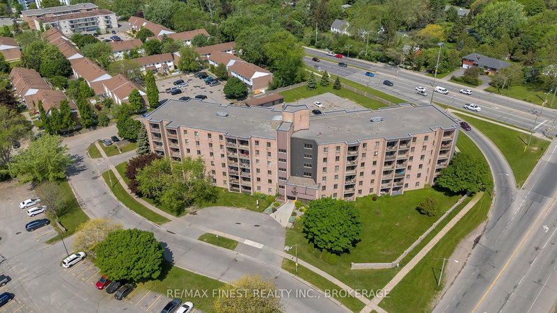 301 - 17 Eldon Hall Pl, Kingston, K7M 7H5 | Image 2