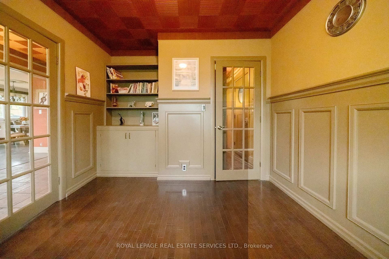 Detached House for sale at 411 Niagara Boulevard, Fort Erie, Ontario, L2A 3H2 - Central - MLS: X12935638