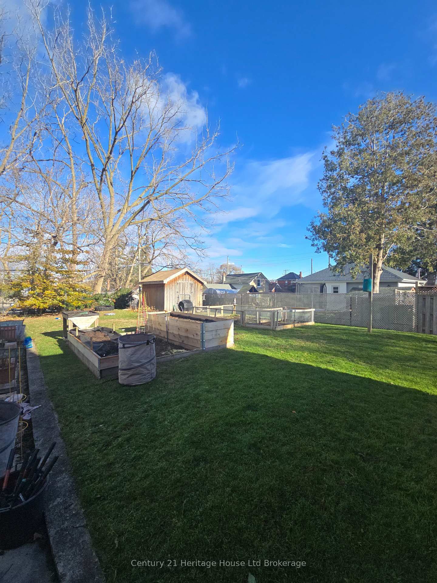 Listing Image 7