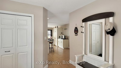 370 6th Avenue • Hanover, ON photo 5