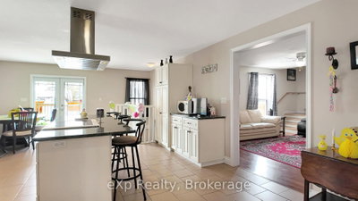 370 6th Avenue • Hanover, ON photo 7