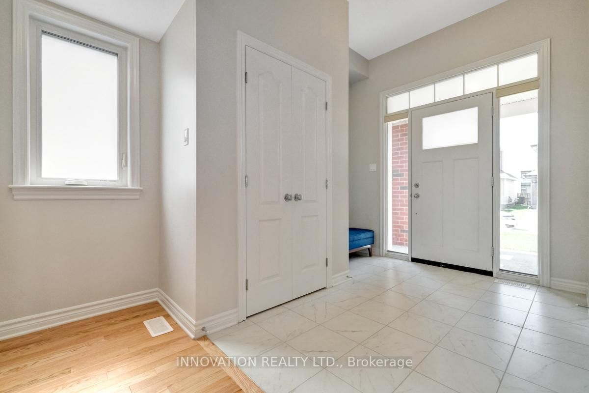 868 Snowdrop Crescent - Photo 3