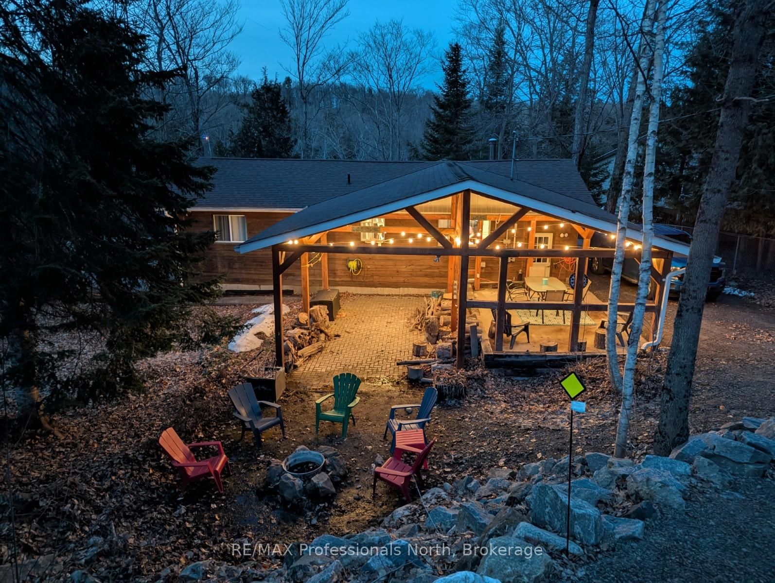Listing Image 6