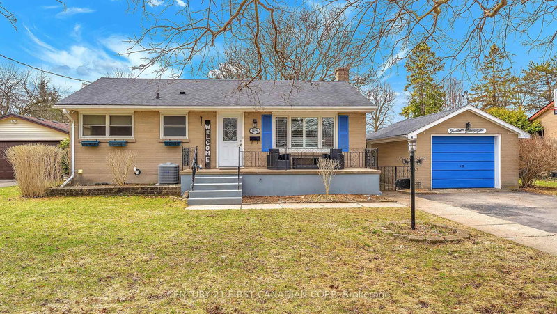 home for sale on 1499 North Vernon Avenue