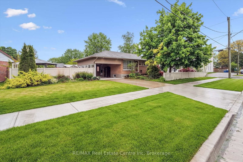 756 Cambridge St, Woodstock, N4S 4V6 | Image 3