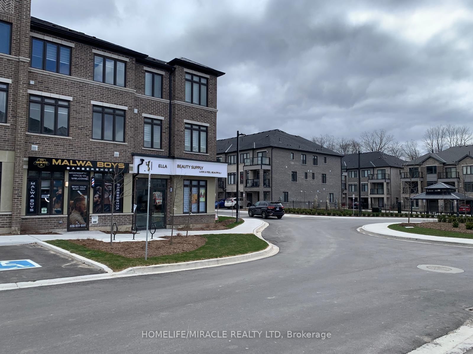 585 Colborne Street E, Unit 109