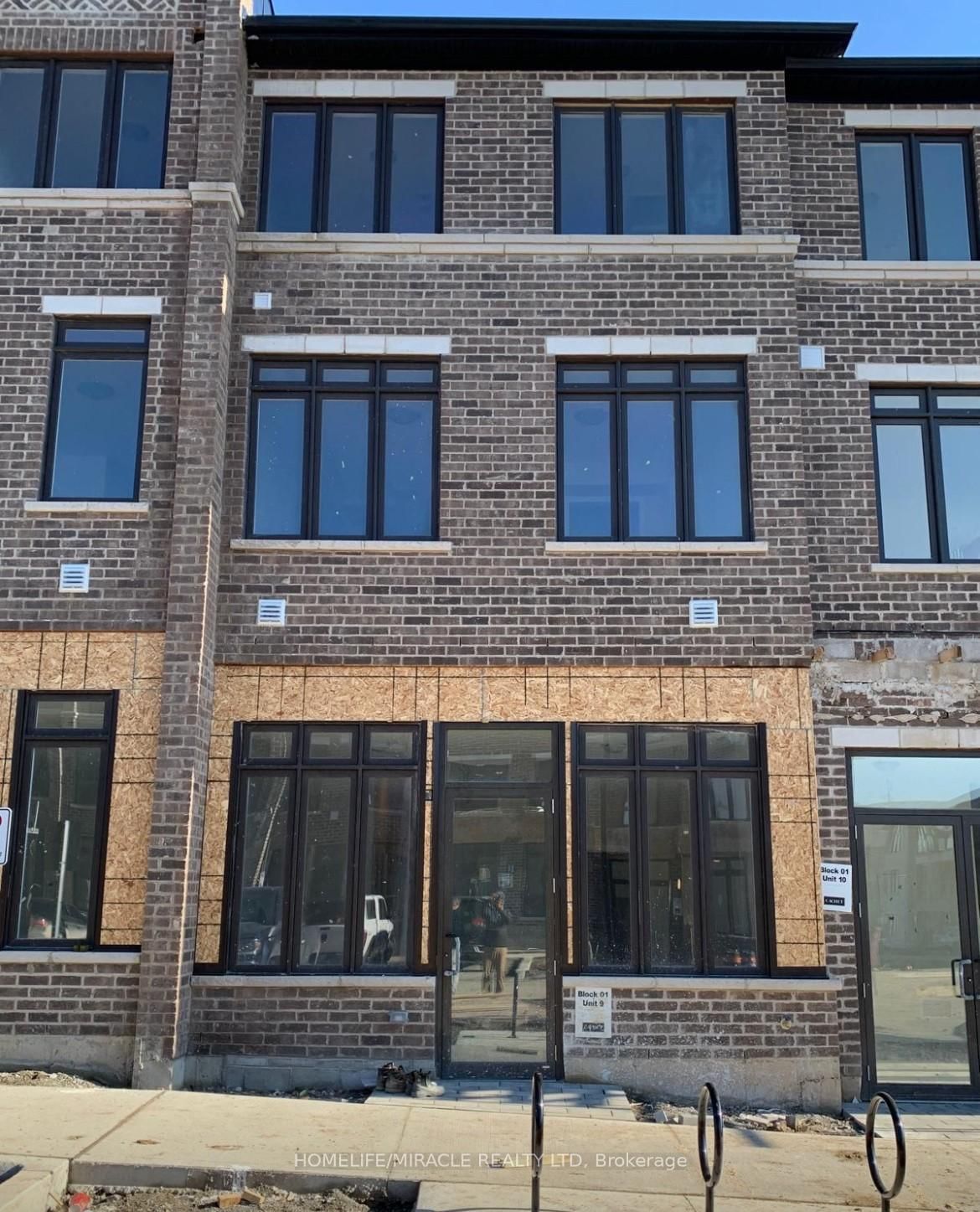 585 Colborne Street E, Unit 109 - Photo 7