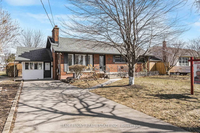 24 Brisbane Glen, St. Catharines, L2N 3K9 | Image 2