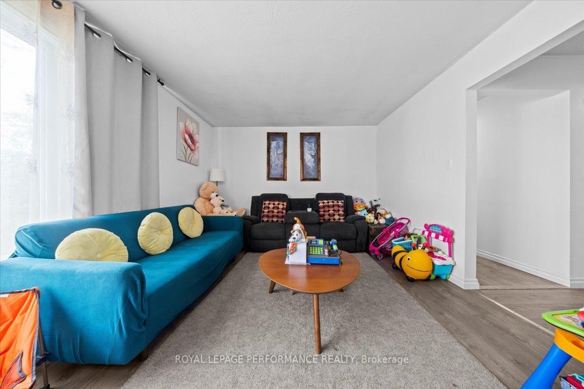 1702 Russell Road, Unit 2 - Photo 2