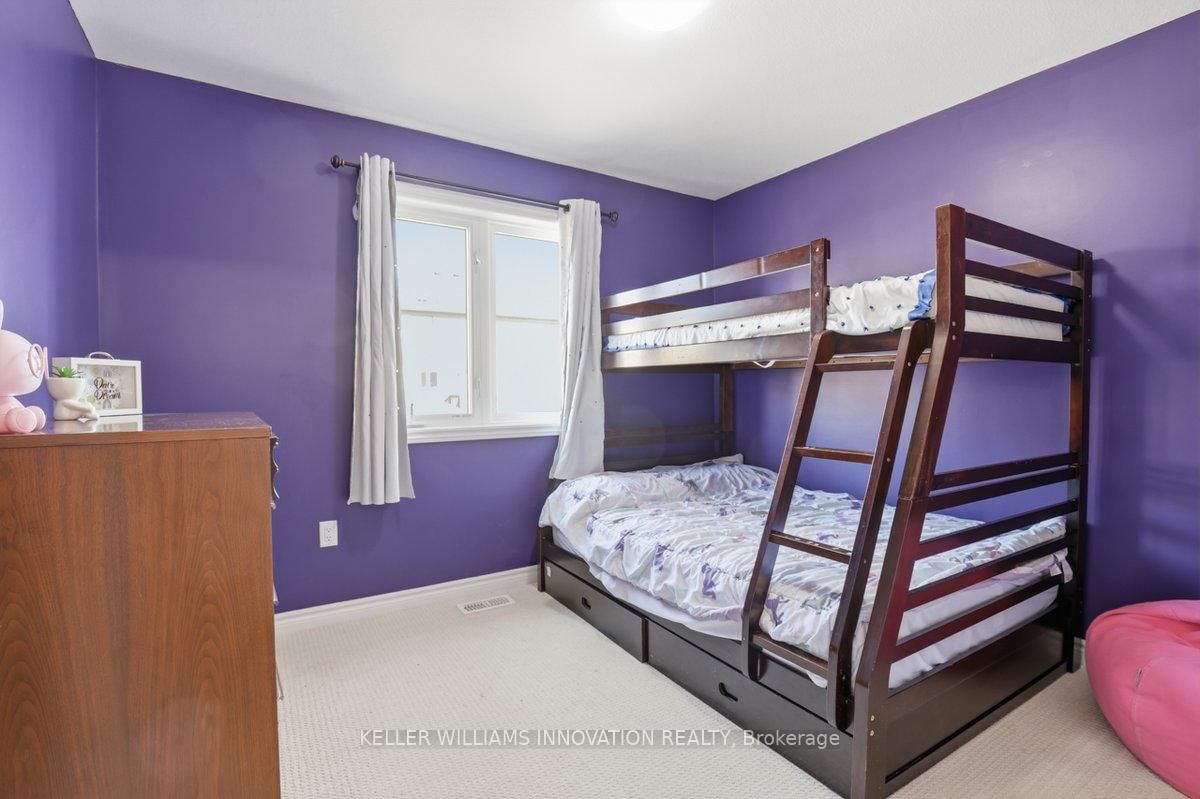 Detached House for sale at 18 Vic Chambers Place, Brant, Ontario, N3L 0E6 - Paris - MLS: X12936558