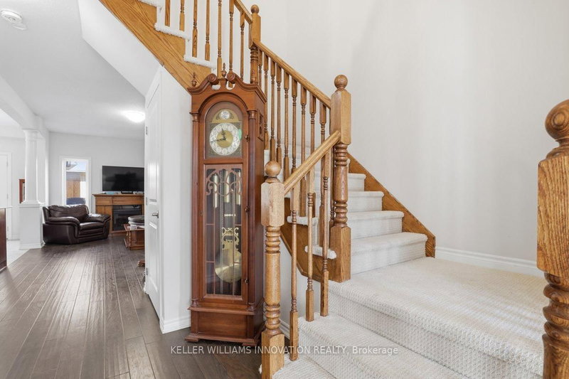 18 Vic Chambers Pl, Brant, N3L 0E6 | Image 3