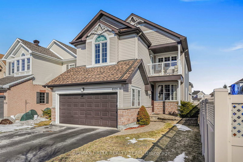 home for sale on 1021 Fieldfair Way