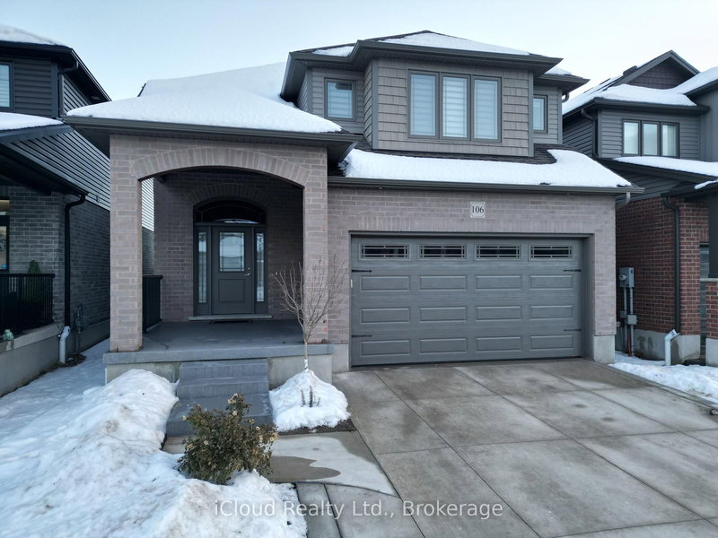 home for sale on 106 Queensgate Crescent