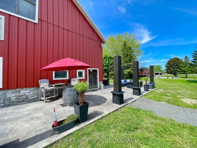 9261 Loyalist Parkway • Bath, ON photo 4