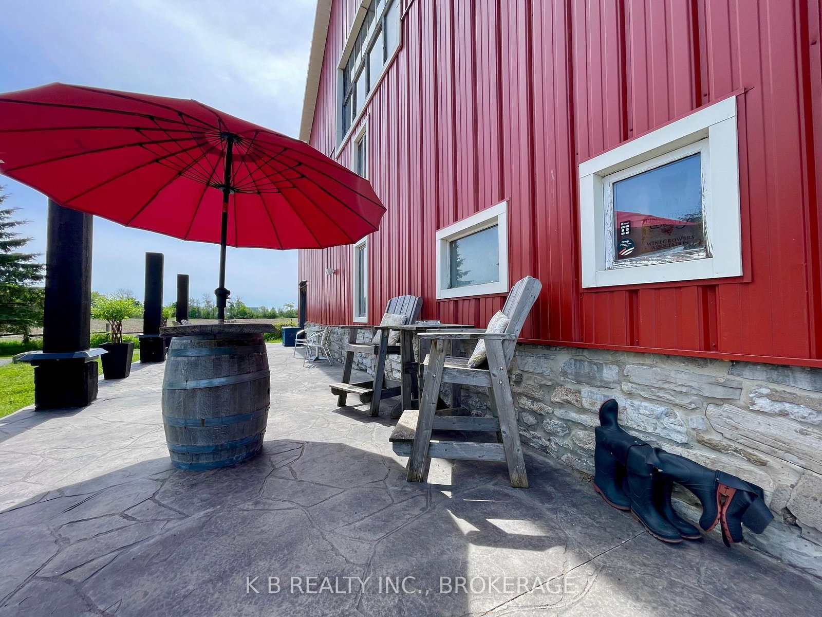 9261 Loyalist Parkway • Bath, ON photo 5