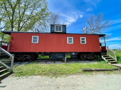 9261 Loyalist Parkway • Bath, ON photo 8