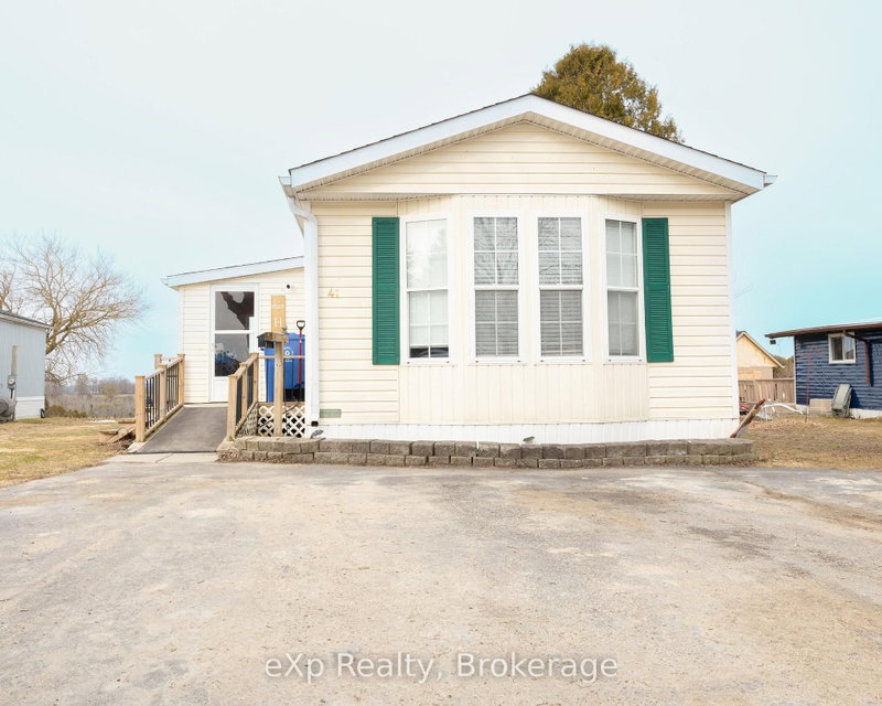 Unit 41 - 302694 Douglas Street