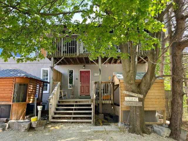 38L, 38R, 38C - 190, 192, 194 TYROLEAN Lane