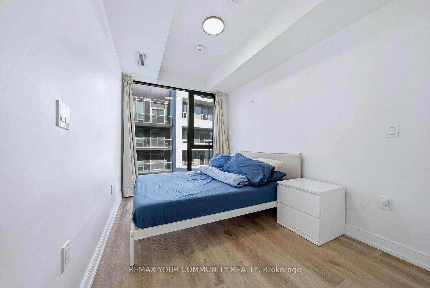 Condo for sale at 1317-1 Jarvis Street, Hamilton, Ontario, L8R 3J2 - Beasley - MLS: X12936898