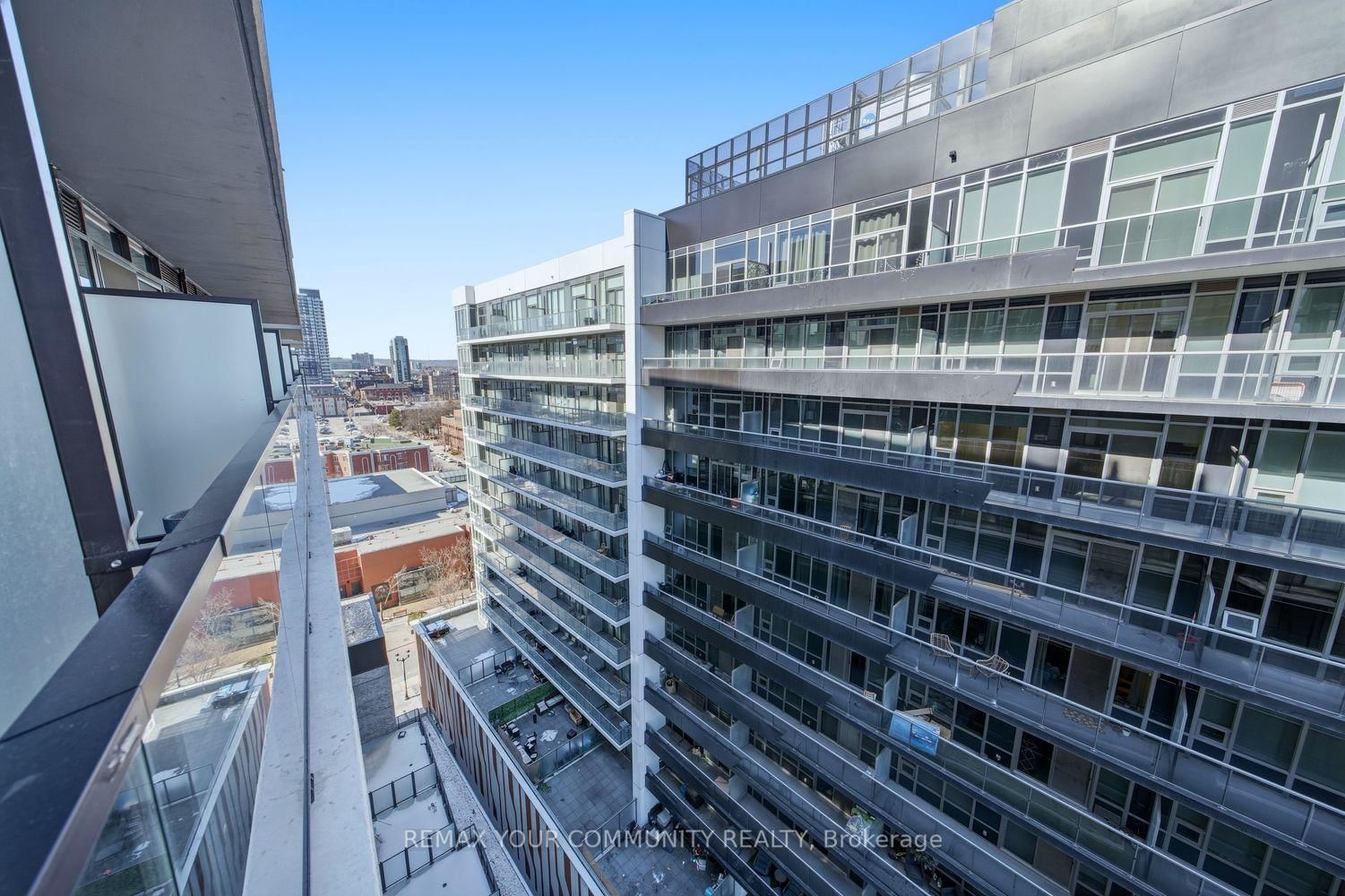 Condo for sale at 1317-1 Jarvis Street, Hamilton, Ontario, L8R 3J2 - Beasley - MLS: X12936898