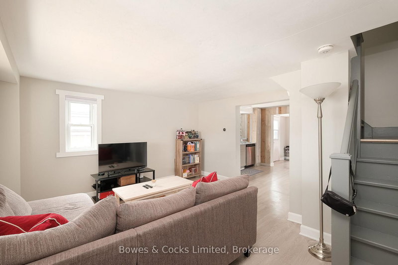 684 St. Mary's St, Peterborough, K9J 4G9 | Image 3