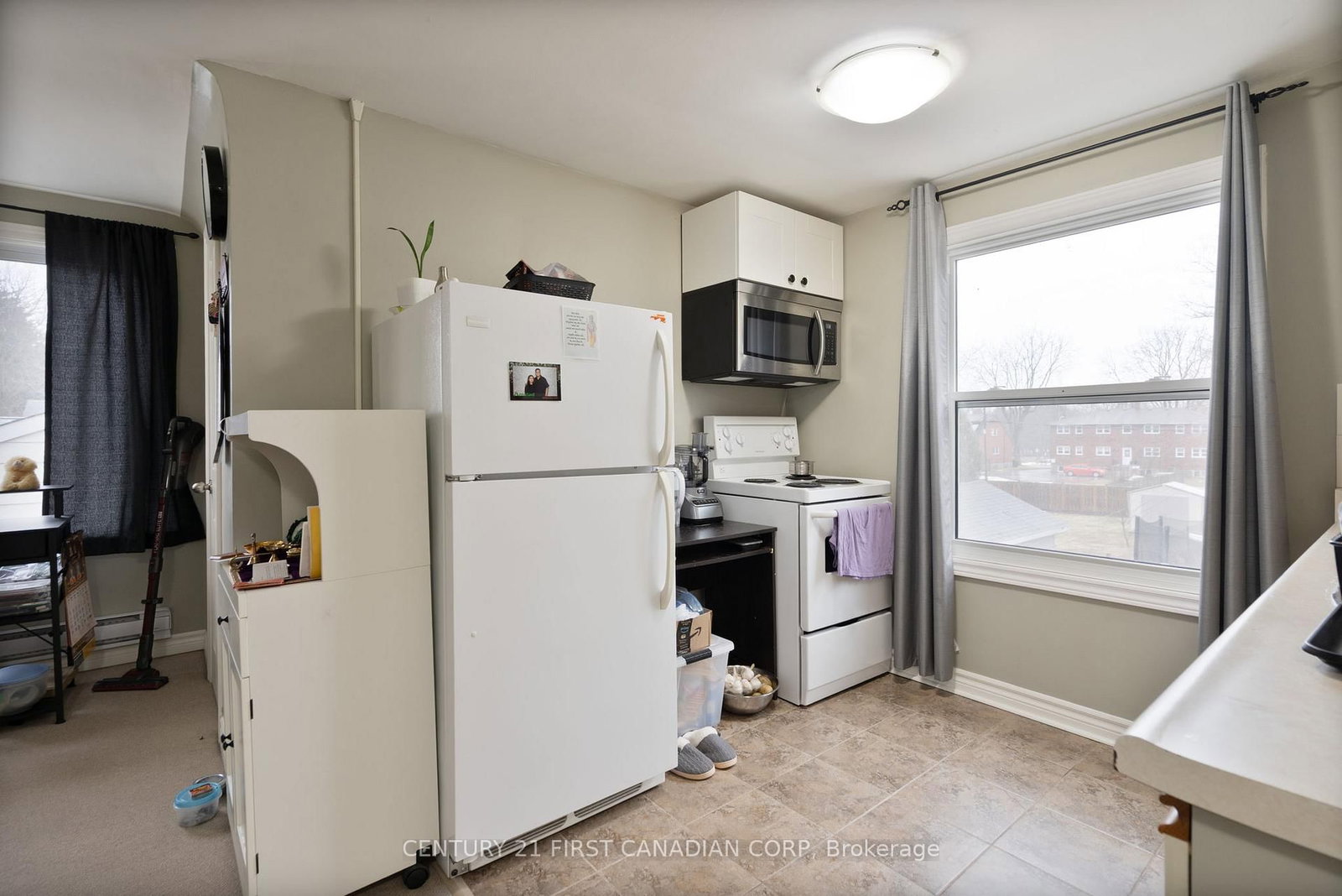 321 Spruce Street - Photo 10