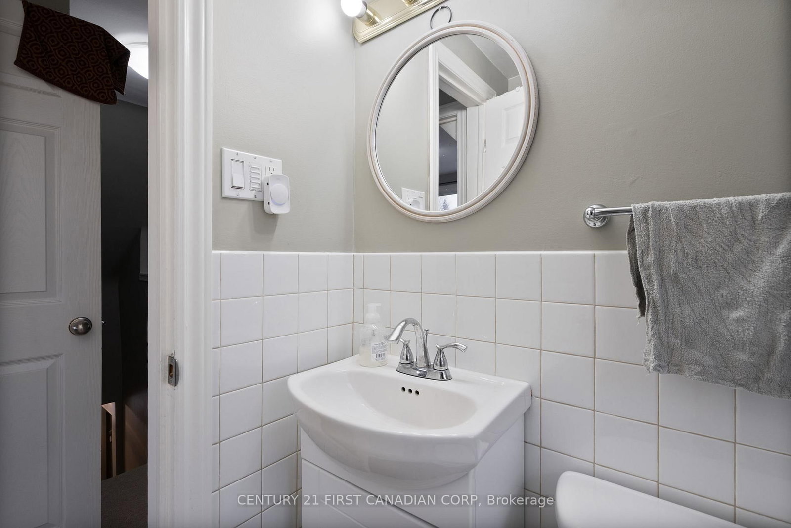 321 Spruce Street - Photo 13