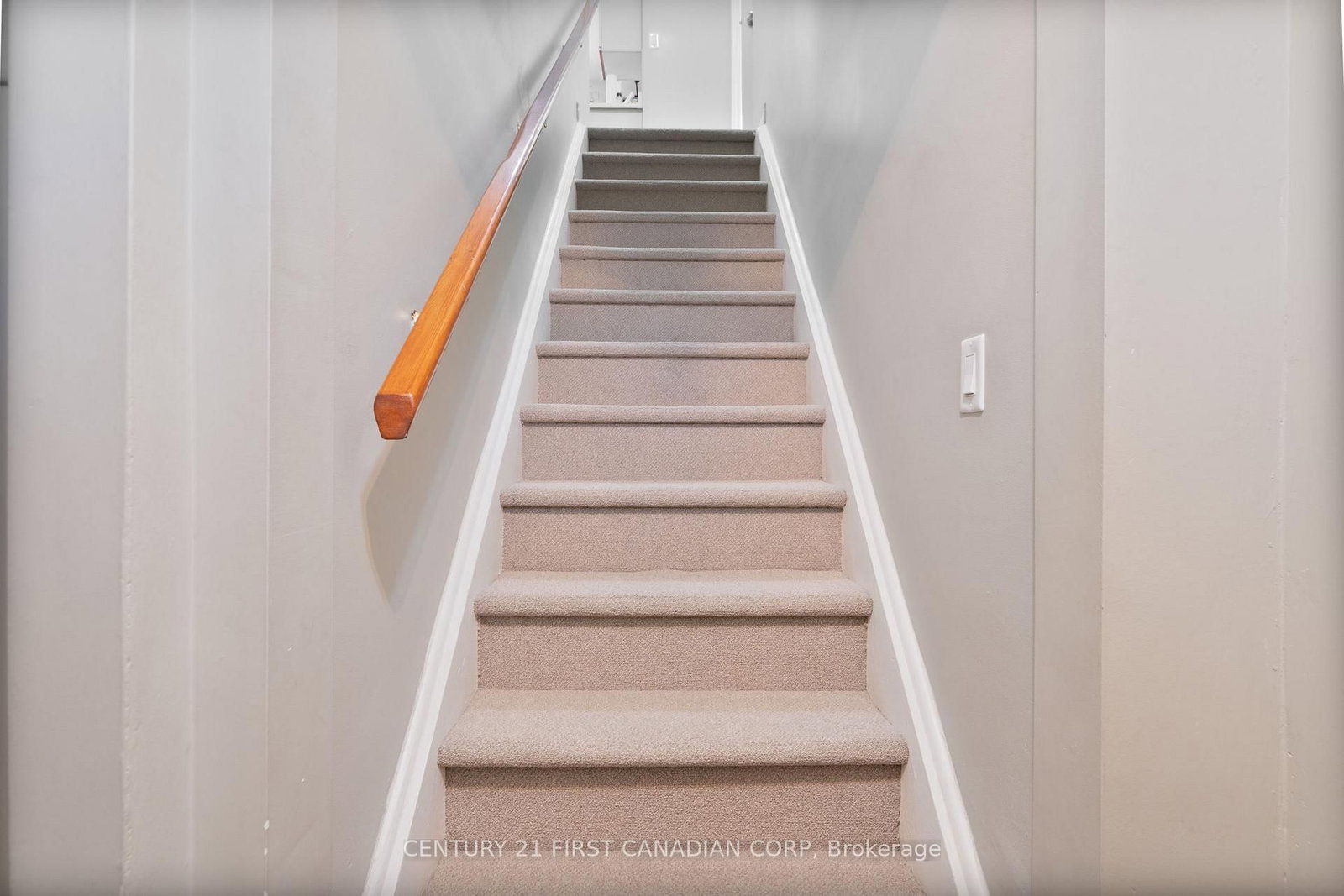 321 Spruce Street - Photo 5