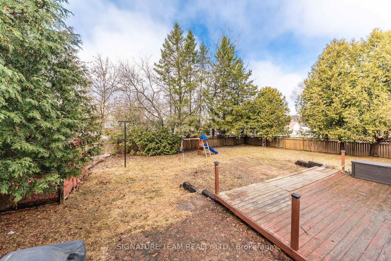 7 Mary St, Petawawa, K8H 1R6 | Image 3