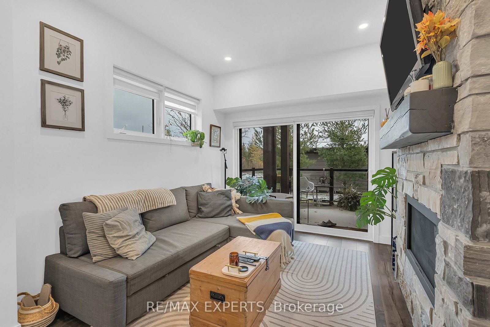 22 Beckwith Lane, Unit 101 - Photo 12