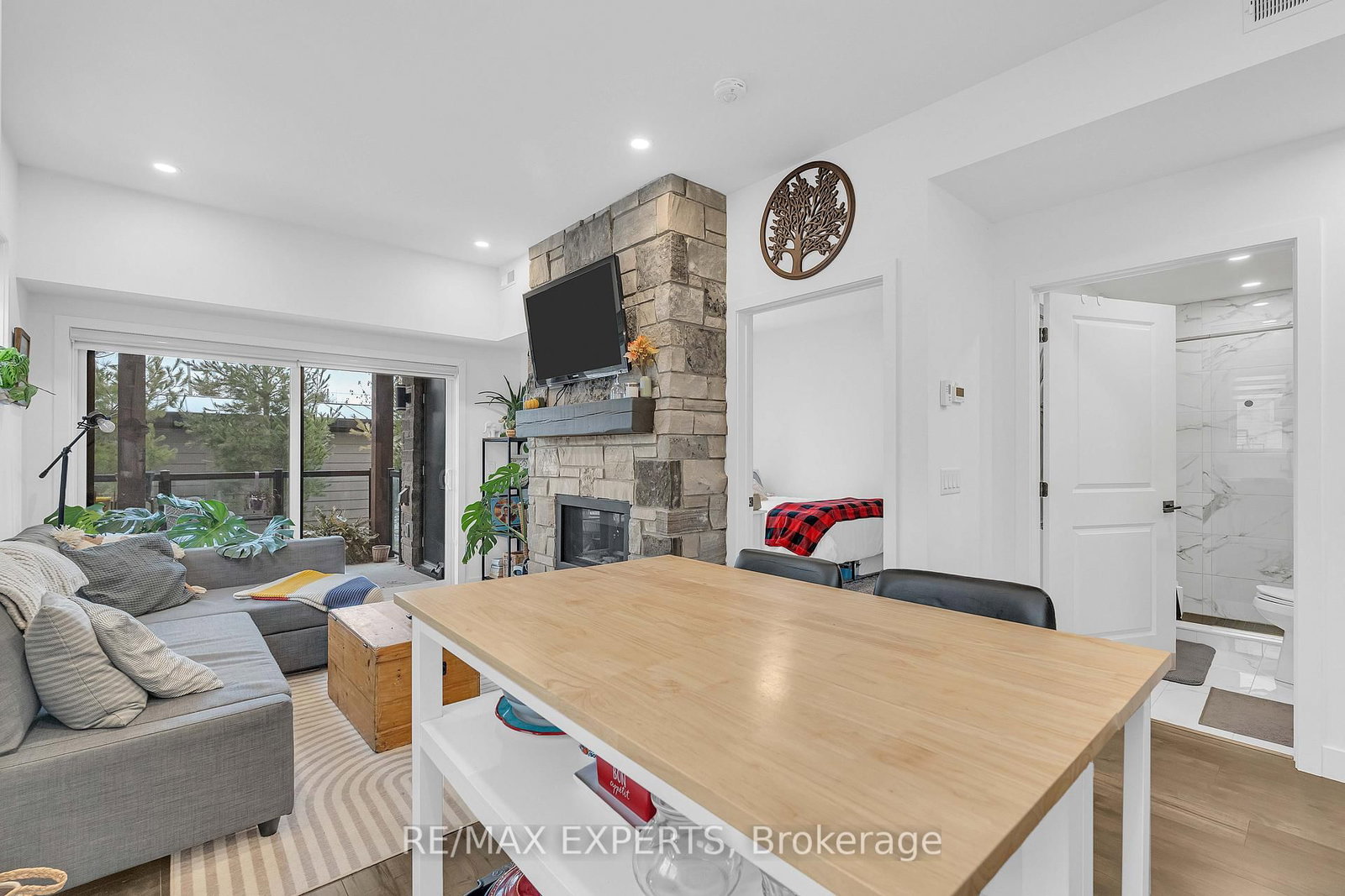 22 Beckwith Lane, Unit 101 - Photo 17