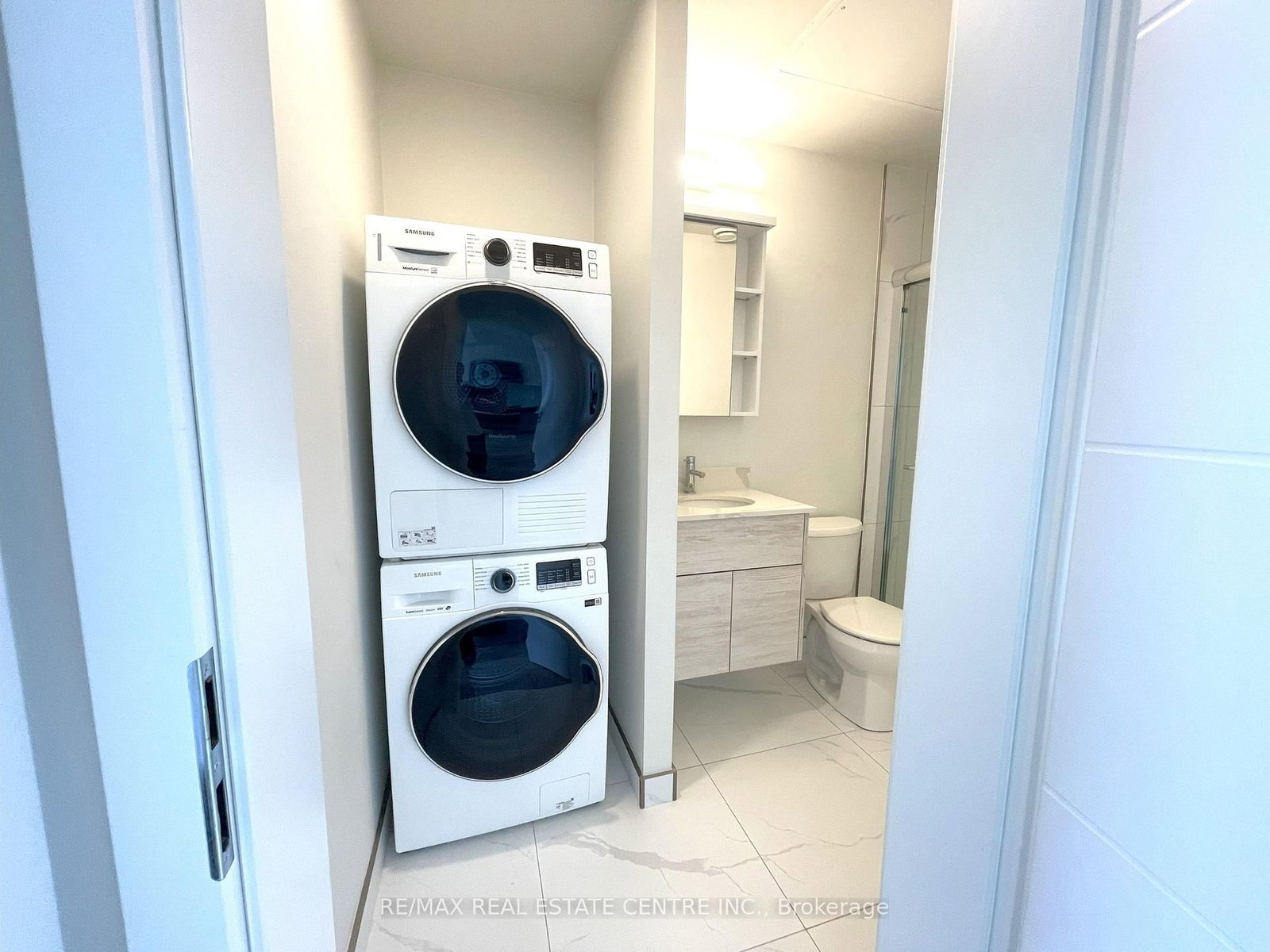 60 Frederick Street, Unit 2505 - Photo 9