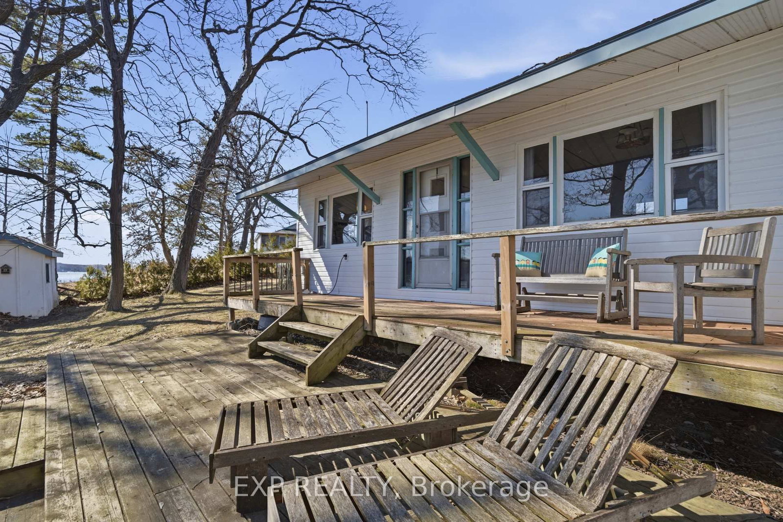 32 Quinte View Road • Bath, ON photo 12