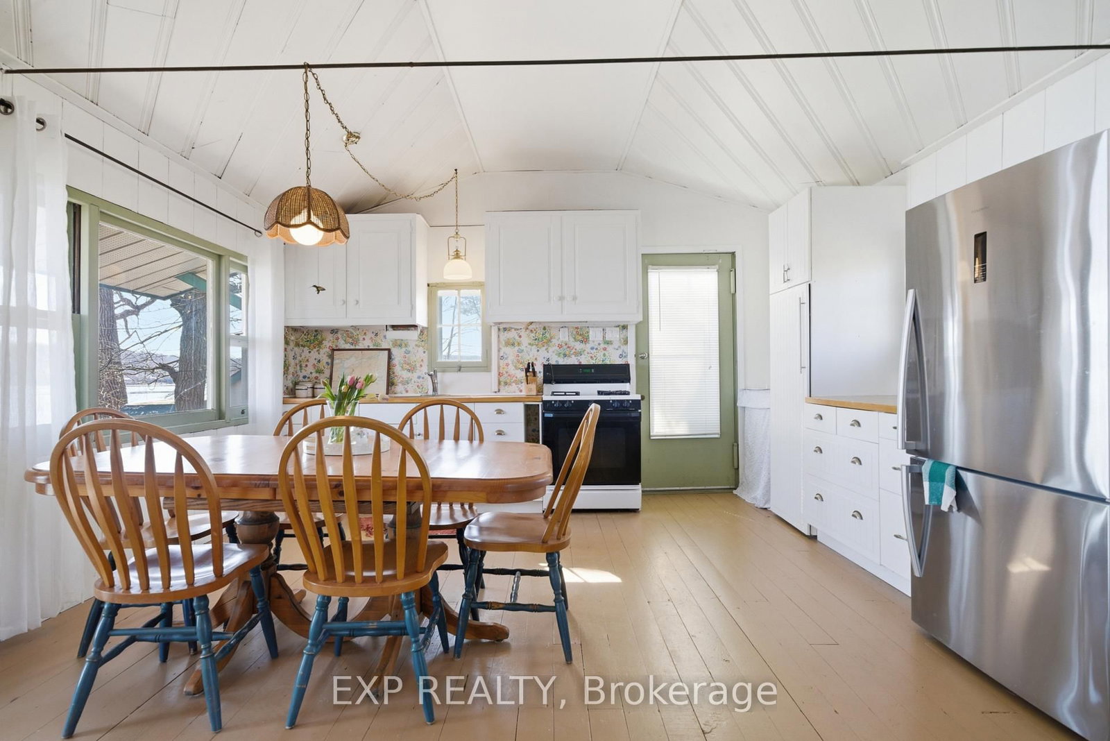 32 Quinte View Road • Bath, ON photo 14