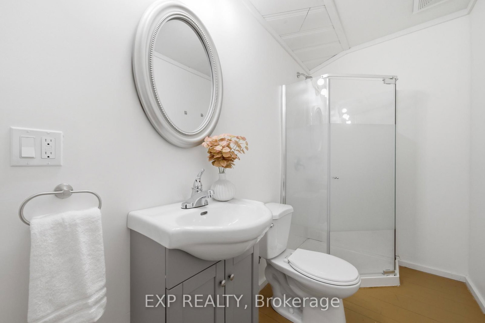 32 Quinte View Road • Bath, ON photo 27