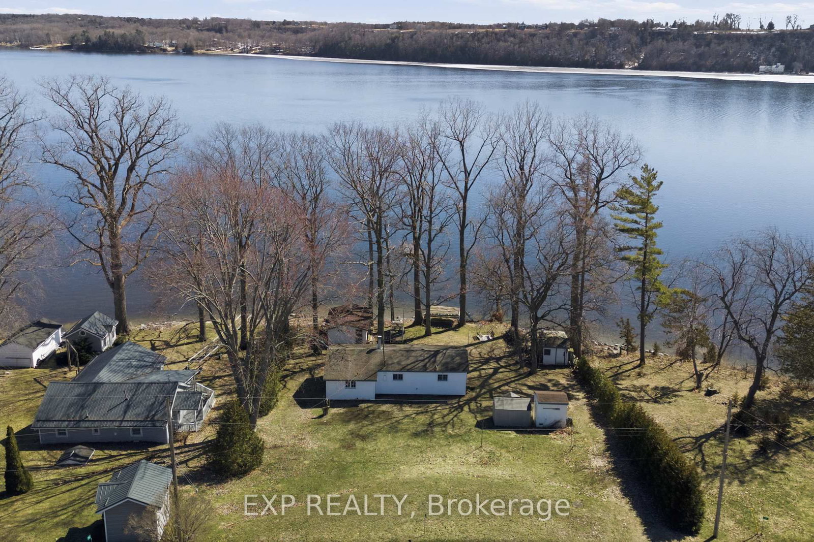 32 Quinte View Road • Bath, ON photo 4