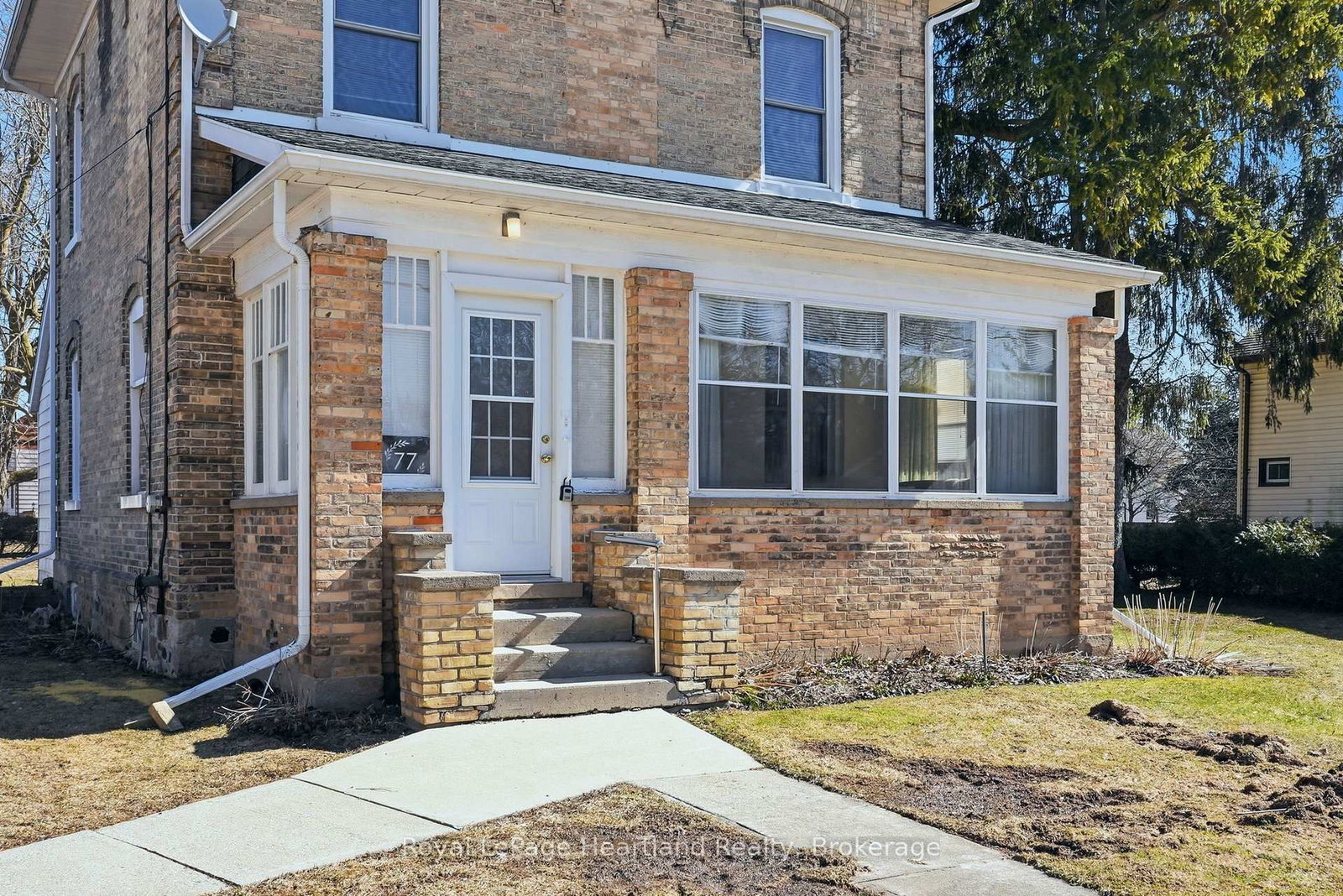 Listing Image 3